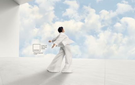 Pura Turns Pantone’s 2026 Color Cloud Dancer into a Limited Edition Smart Home Scent