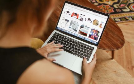 20.1% of retail purchases are expected to take place online in 2024