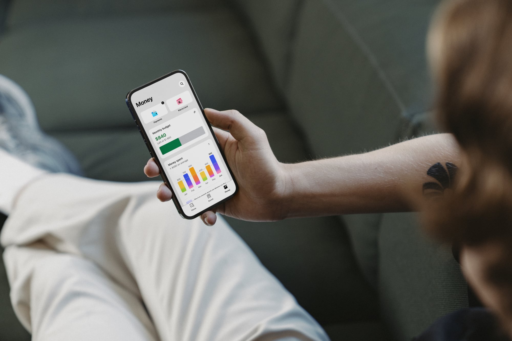 Klarna reports US holiday spending with Triple Digit Gains in Experiences, Entertainment and Automotive Products