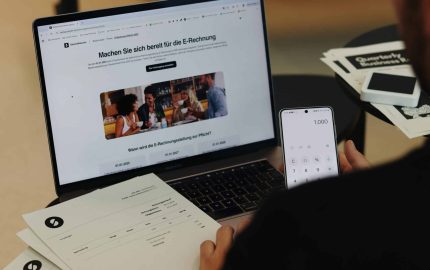 5 Ways Retail Software Can Learn from Online Poker Platforms
