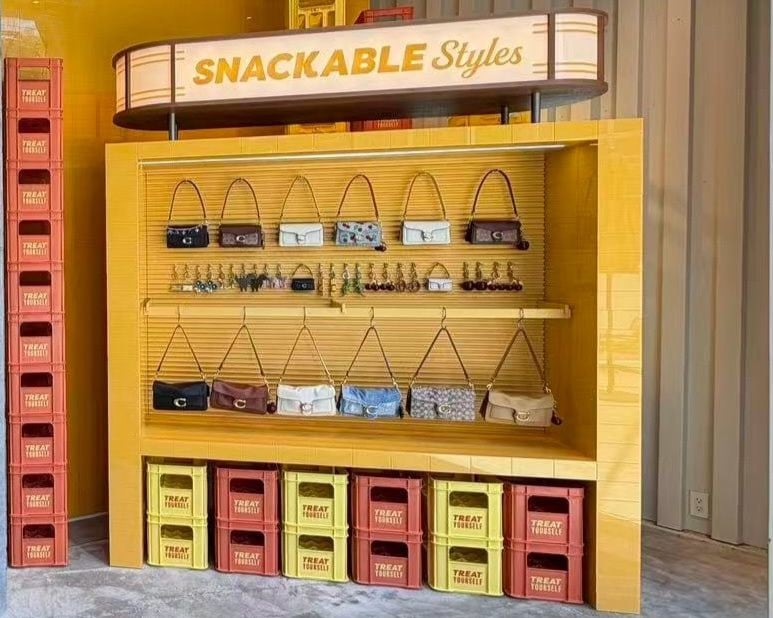 Coach's Cat Street Store Now Has 28 New Neon Signs and a New Tabby Shop