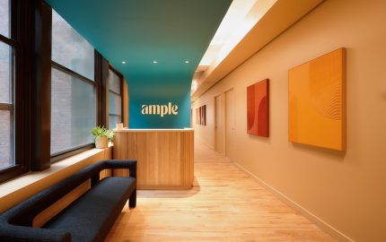 Ample