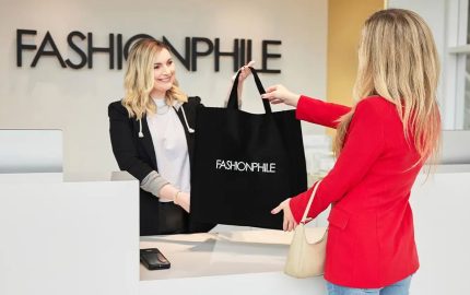 Secondhand Luxury Market expected to reach US$60.55 billion by 2029