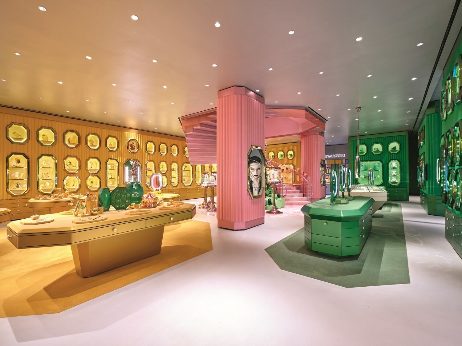 Swarovski Manhattan store on fifth avenue photos