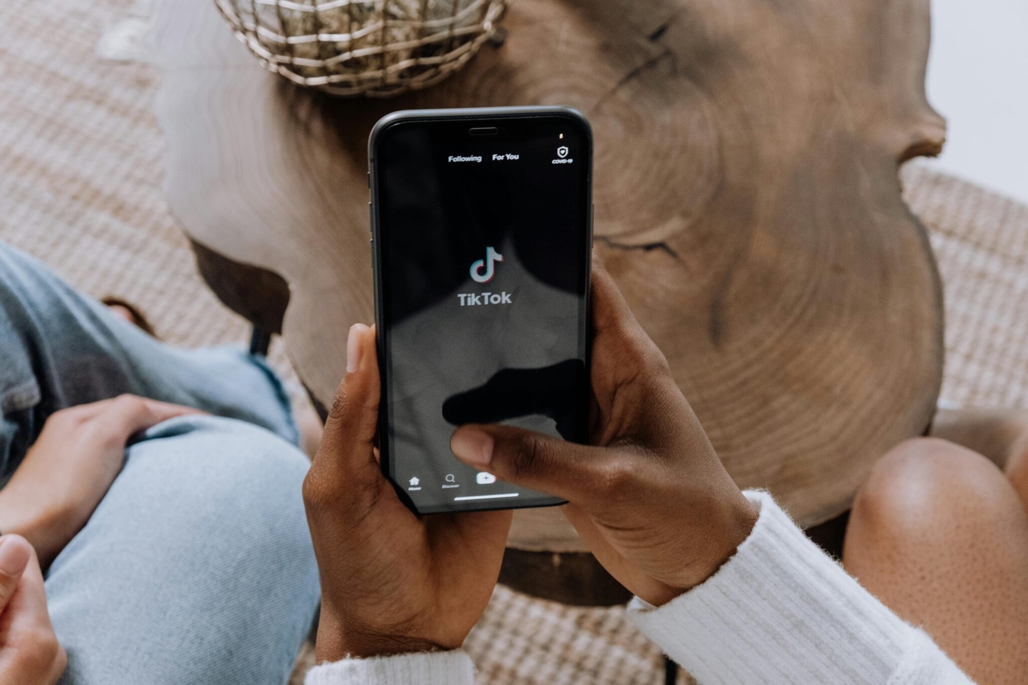 TikTok Halts eCommerce Expansion in Europe, Focuses on US Market
