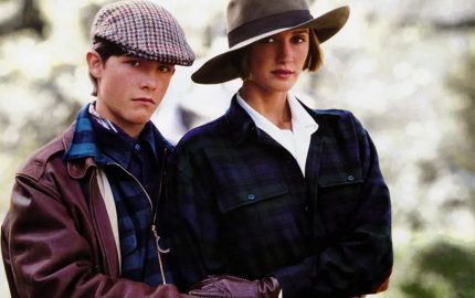 Top 18 Iconic Fashion Designers of the 1970s