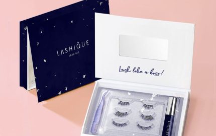Très Lashique