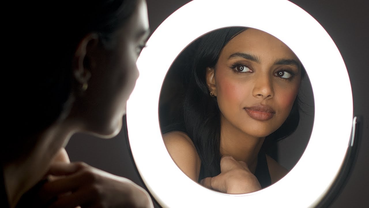 The Best Makeup Lighting for Precise Application