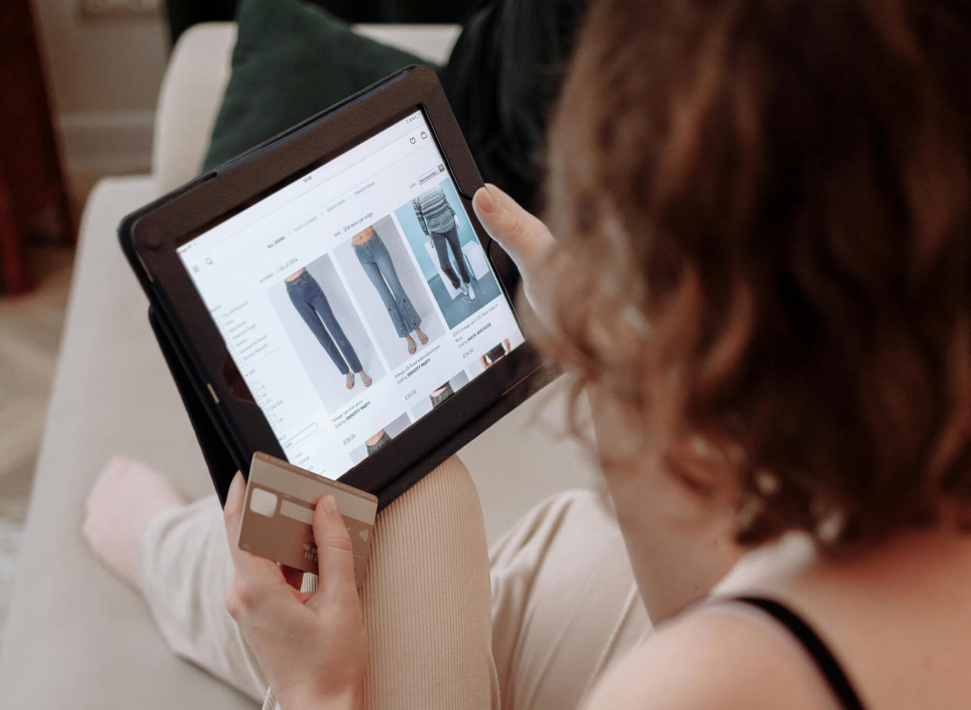 Ecommerce Retail Specialist: Definition, Job Description, Example