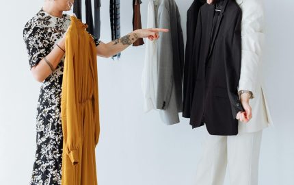 How to Become a Fashion Buyer (With Steps) in the UK