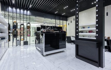 How to Get Your Beauty Brand Into Major Retailers