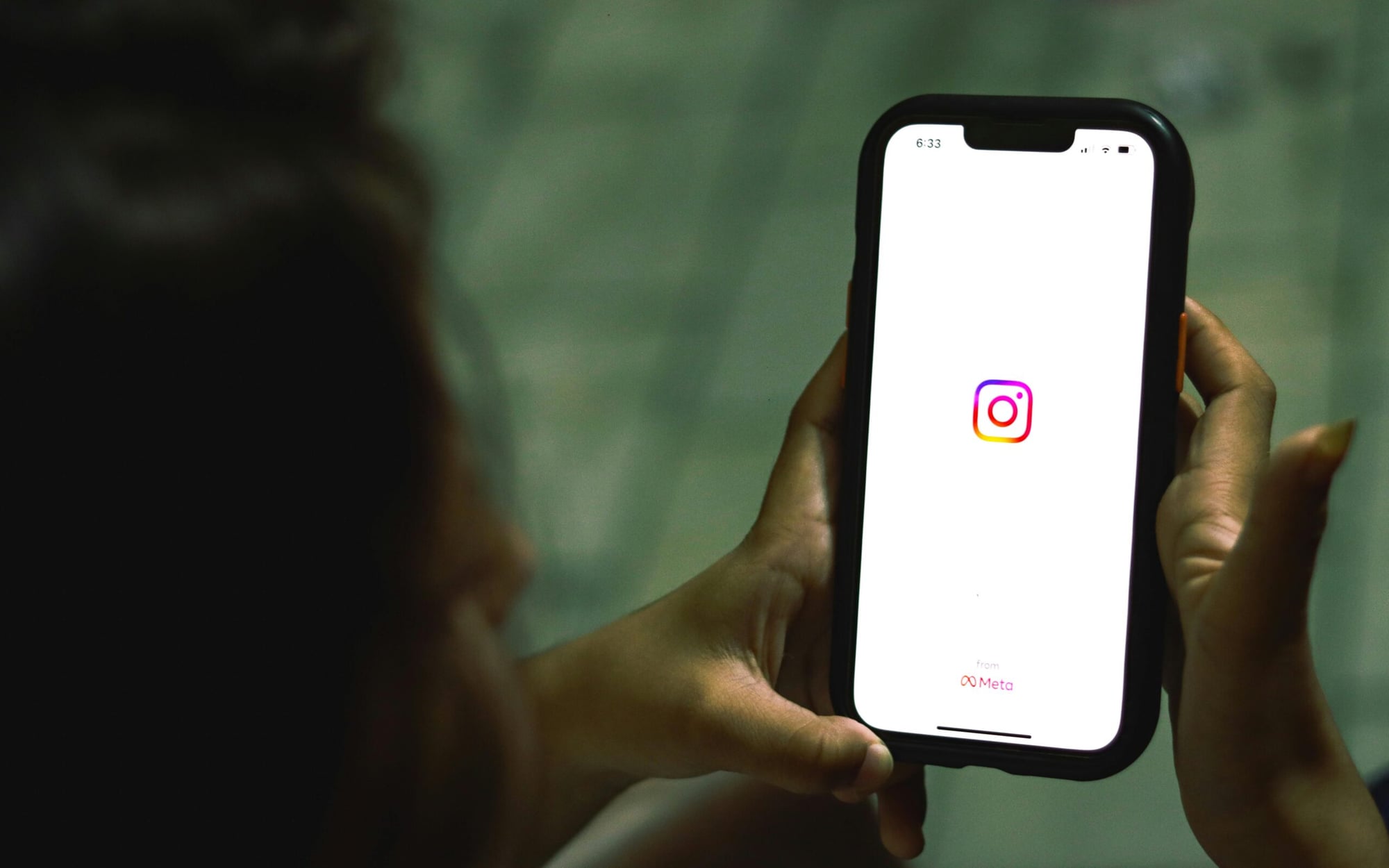 Instagram Growth Platforms for Influencers: Pros and Limits