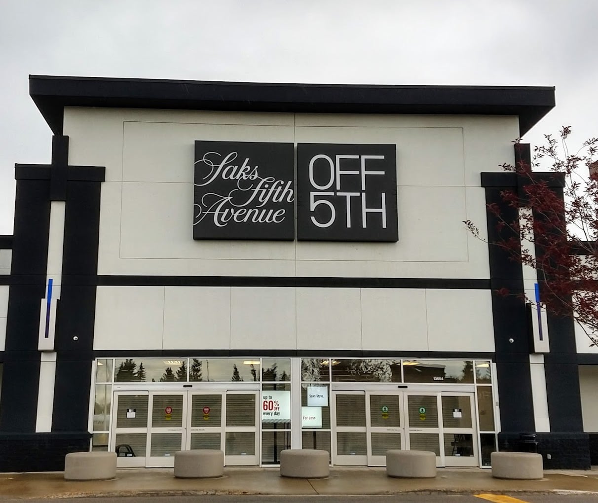 Why luxury brands have outlet stores?