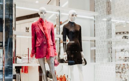 Showrooming Shoppers