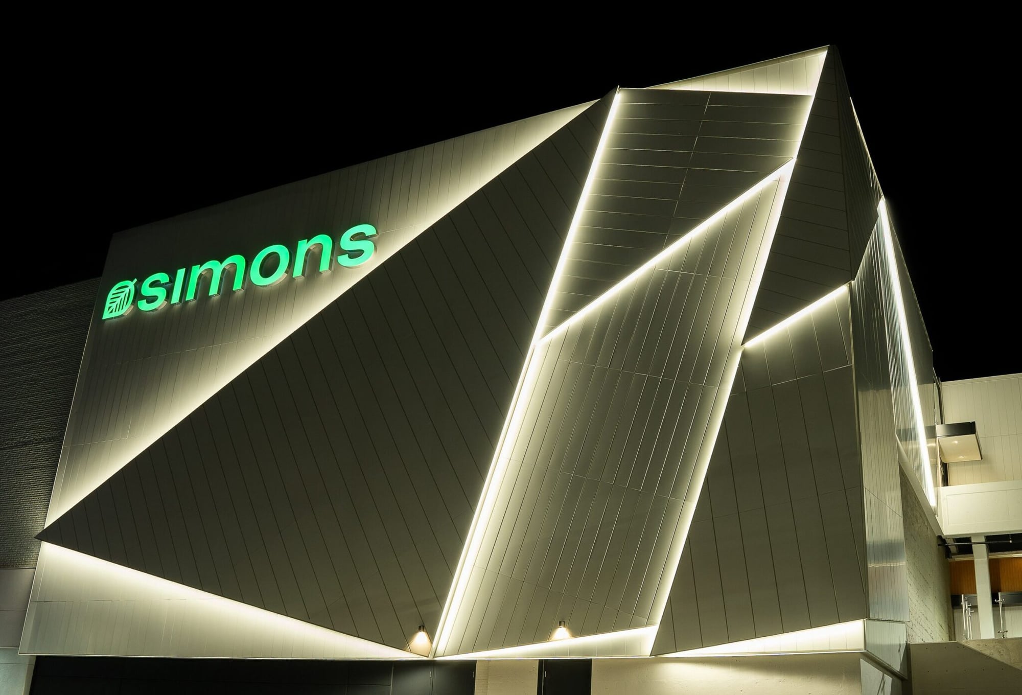 The 8 Best Canadian Department Stores