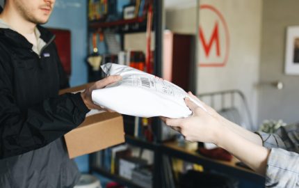 Temu delivery service